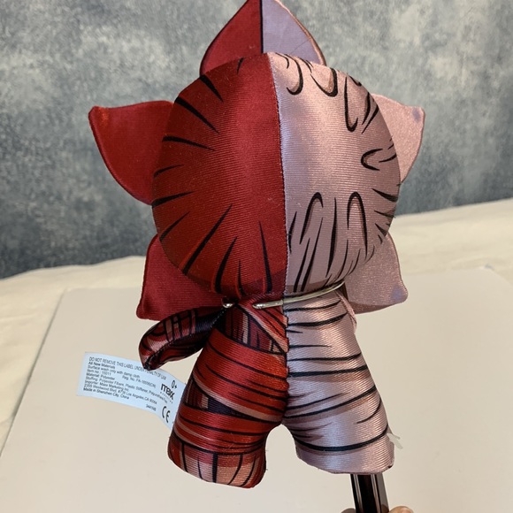 Demogorgon plush Stranger Things 9” - Picture 4 of 5